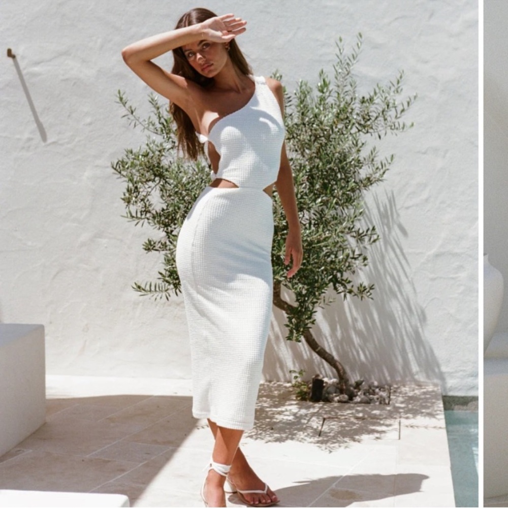 🚫sold🚫SABO SKIRT waffle asymmetrical tie back dress